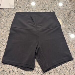 Lululemon Athletica Align High-Rise Short 6”